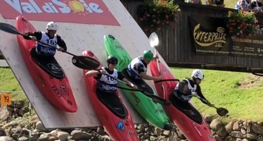 Due weekend di grande canoa con trecento atleti a Mezzana
