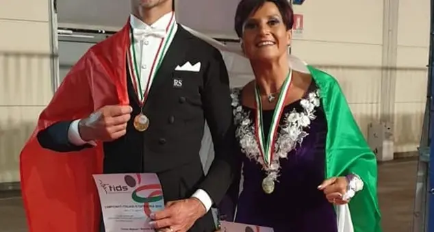 I ballerini Cristian e Manuela tre volte oro ai campionati