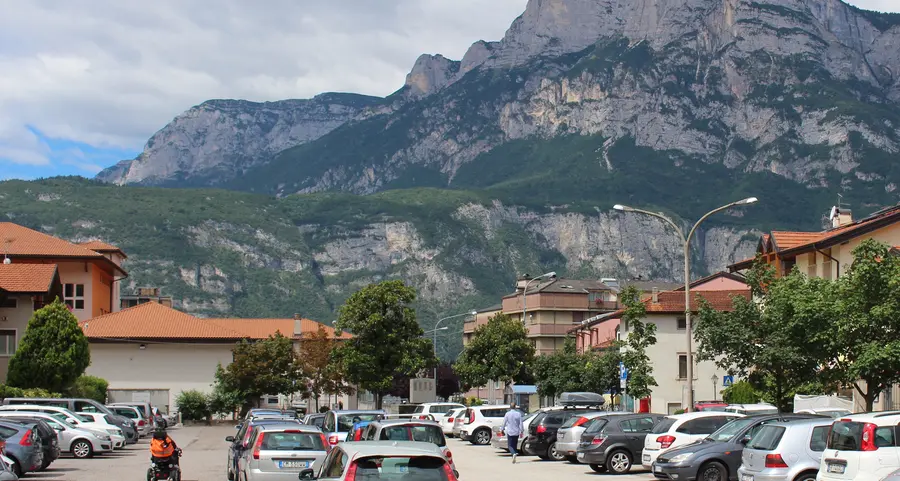 Il parchetto di via Rosmini potrebbe chiamarsi “delle RoSe”