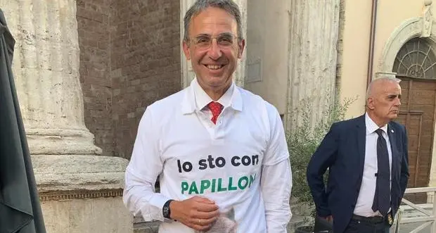 Orso M49, il ministro Costa: \"La Provincia di Bolzano non metta a rischio la sua vita\"