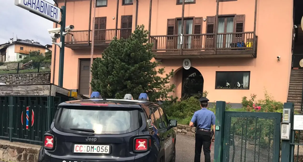 Val di Sole, cuoco licenziato ruba i gioielli alla titolare dell'albergo