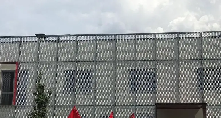 Alla Schläfer di Storo altri otto si licenziano per giusta causa