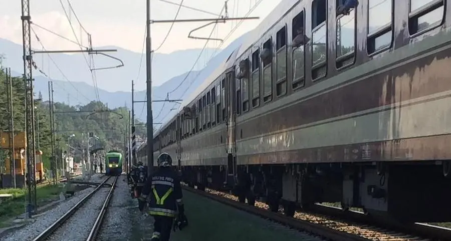 I freni si surriscaldano, treno bloccato