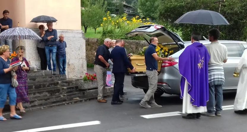 Addio a Luigi Malesardi che riposa sotto le sue cime