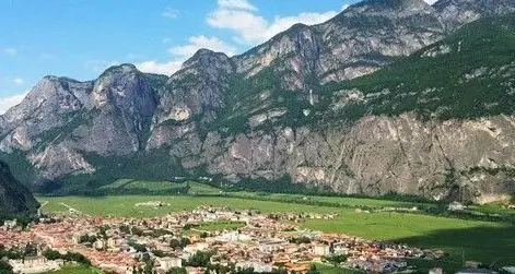 Abuso edilizio a Mezzolombardo tra i coinvolti c’è anche Girardi