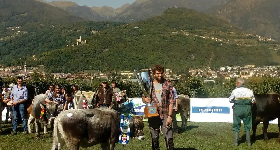 Allevatori, mostra con il sorriso