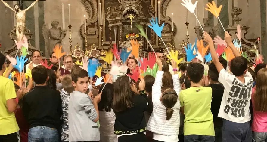 Ieri l’addio ai canossiani: «Lavisani per sempre»