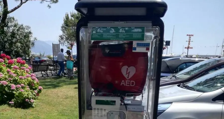 Più defibrillatori e cittadini pronti ad intervenire