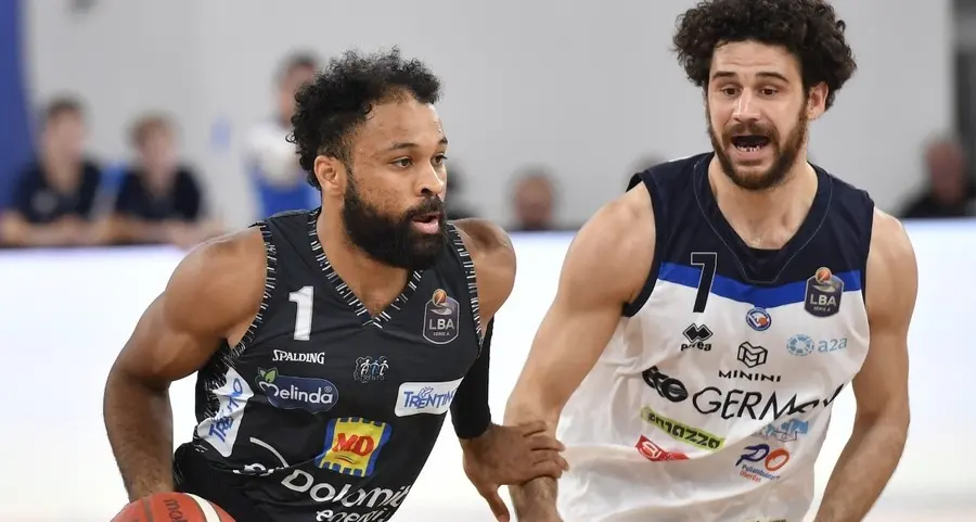 Aquila, che scoppola a Brescia