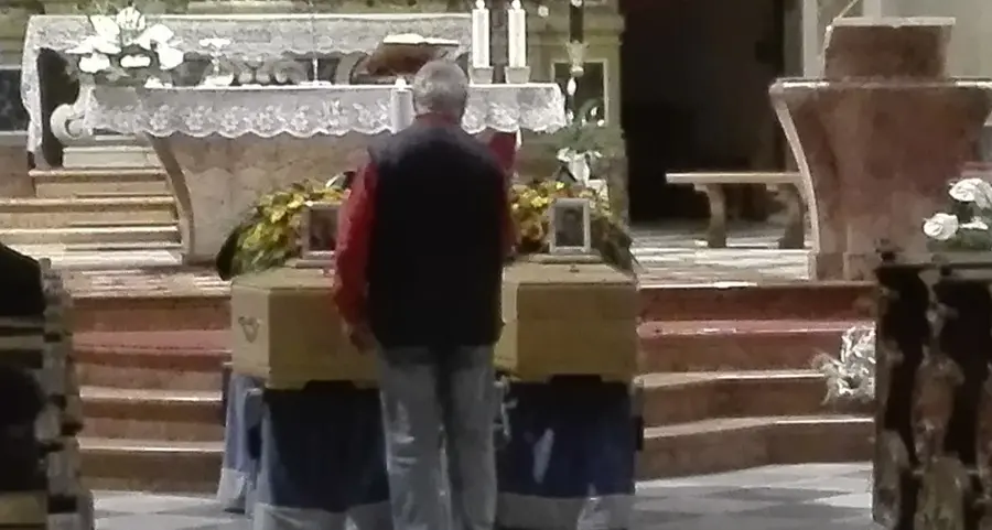 L’addio ai fratelli Granello uniti anche nella morte