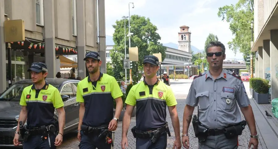 Trento, in otto mesi 26 Daspo eseguiti dal Nucleo civico della Polizia locale