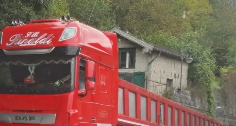 Più controlli per fermare i Tir che creano caos