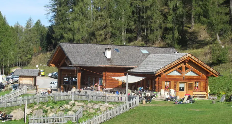 Val dei Mocheni, unico gestore per due strutture ricettive