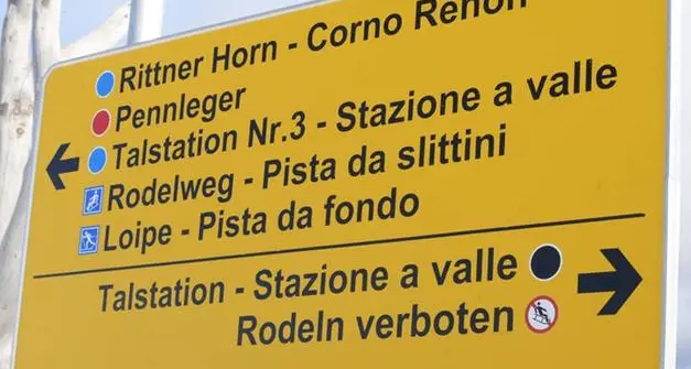 Morte in slitta sul Corno del Renon, il perito del giudice: cartelli non a norma