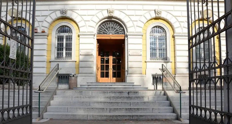Tentata estorsione con video sexy ma viene arrestato