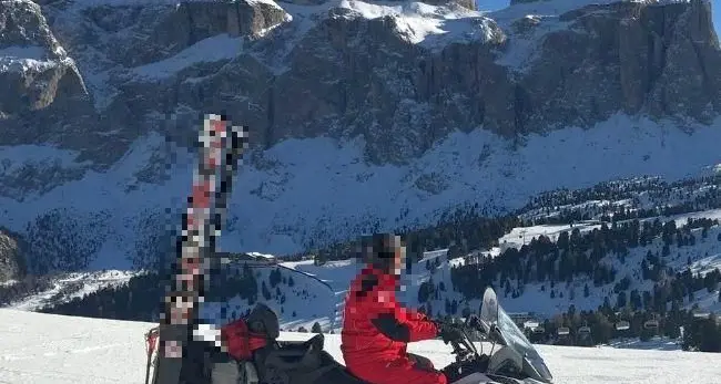 La Villa, motoslitta finisce contro un cavo d'acciaio: tre feriti