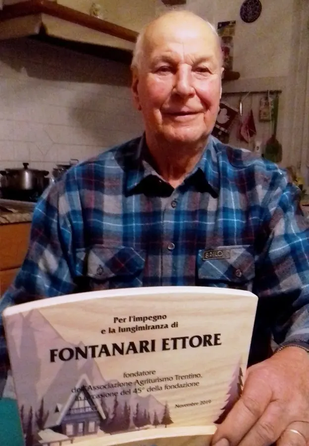 L’associazione agritur premia Ettore Fontanari