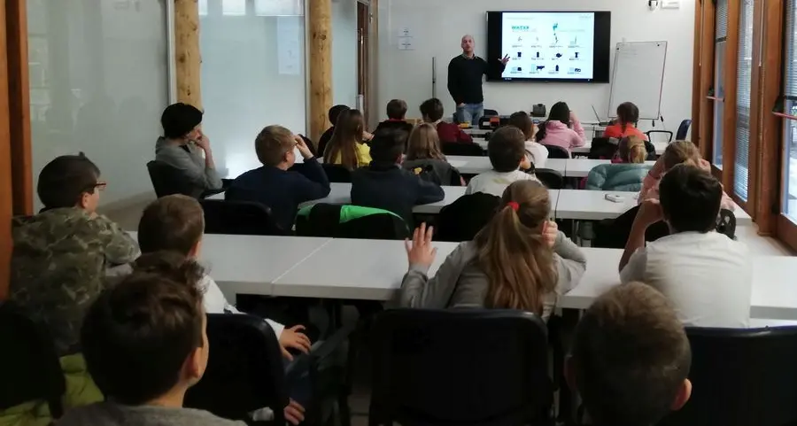 Tecnologia ed ecologia: il futuro spiegato a scuola