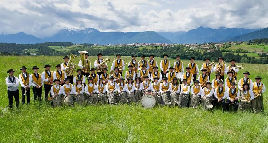 Più di 48 mila euro a gruppi sportivi e culturali