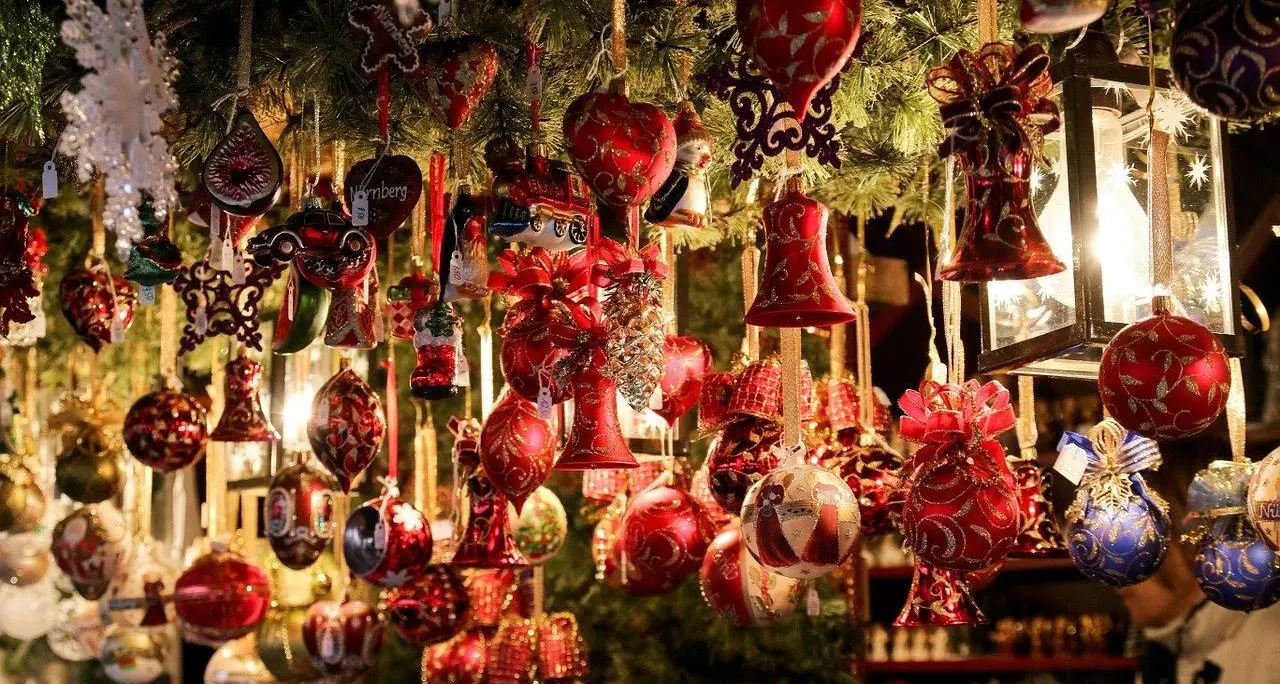 Natale, a Bertoldi la prima edizione del “Mercatino di Lavarone”