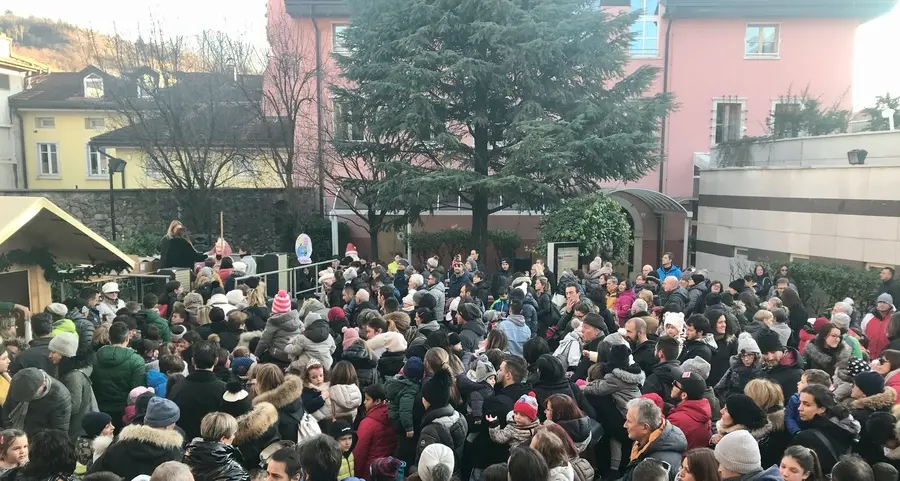 Ancora una volta la Befana a Lavis fa il pieno di folla