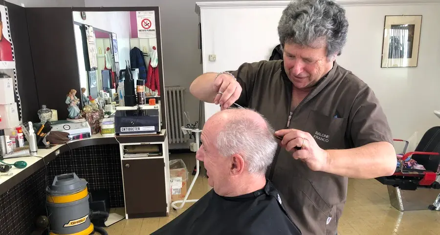 Franco Busetti ha smesso le forbici per fare il papà