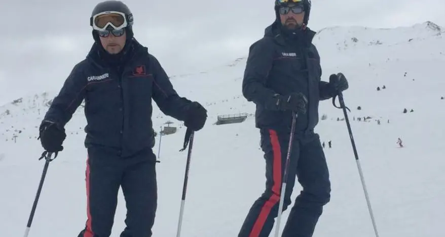 Alto Adige, controlli dei carabinieri sulle piste e nei rifugi