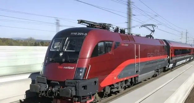 Treni, il Tirolo propone un diretto Pusteria-Vienna