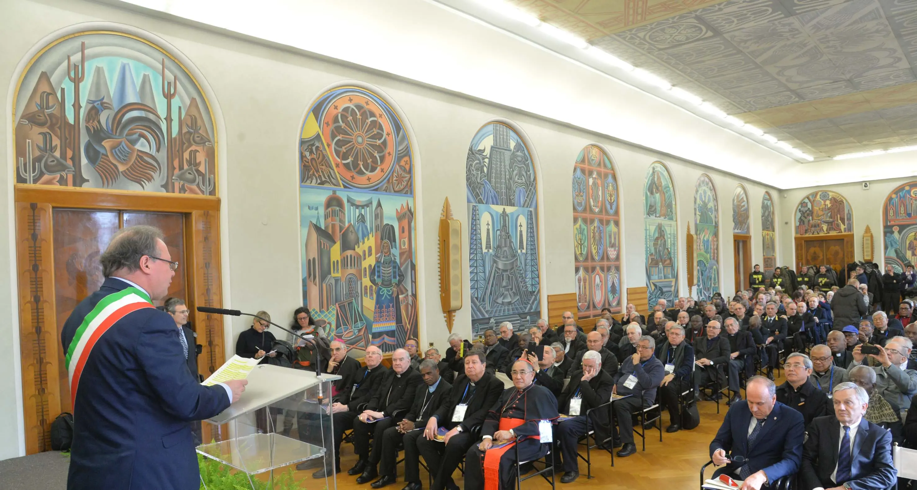 Rivive il concilio di Trento con più di 130 vescovi