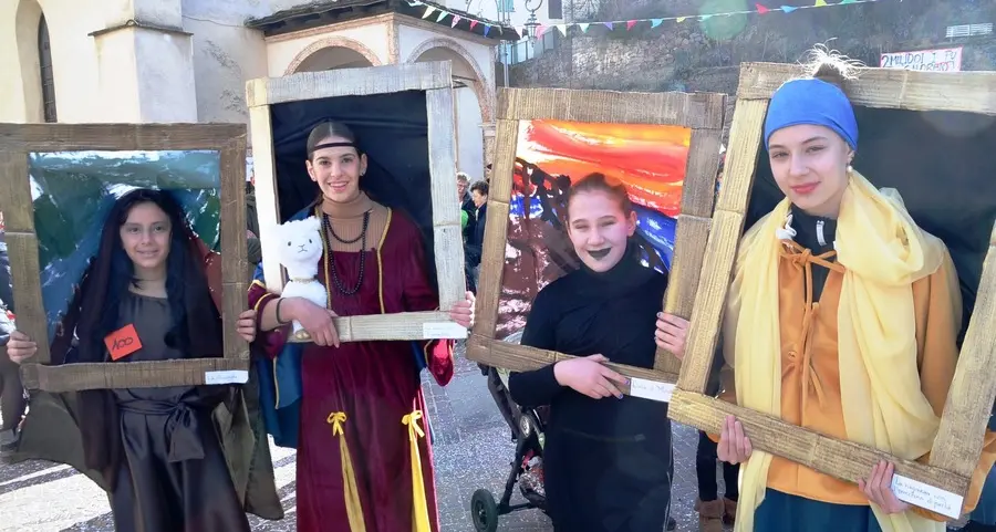 Una bella sfilata nel segno dell’arte e del circo