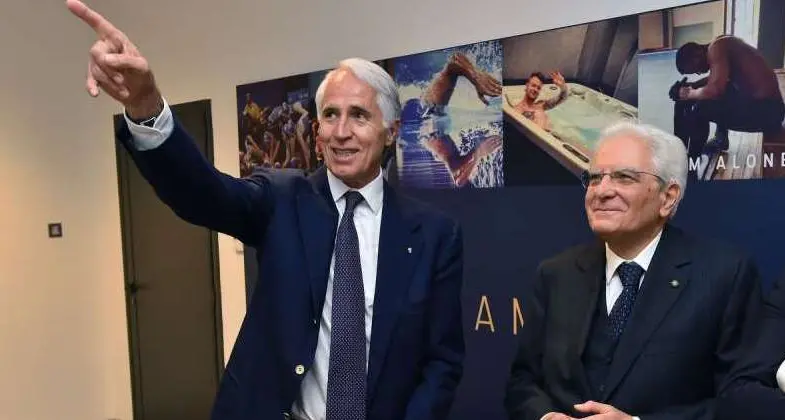 Mattarella, Malagò e le ragazze delle nevi