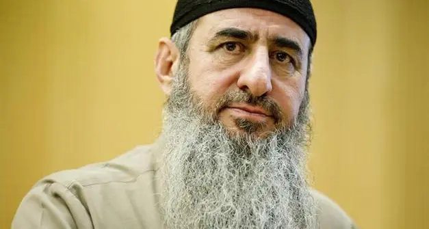 Terrorismo, estradato in Italia il mullah Krekar