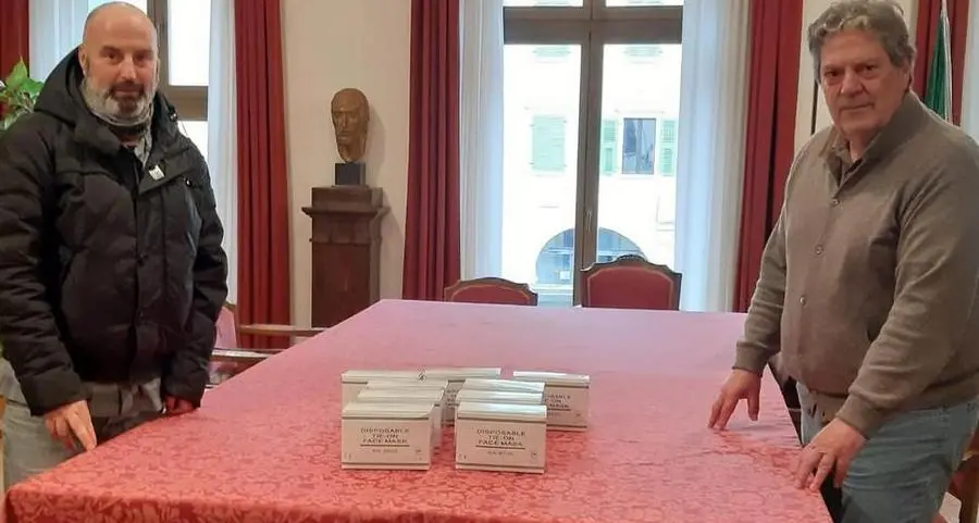 La Cina in aiuto a Riva: donate 7.000 mascherine