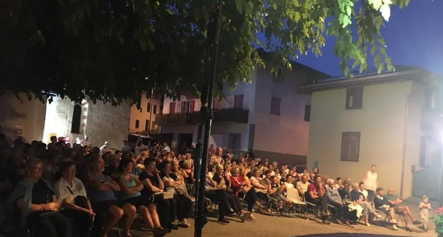 A Dardine nessuno resta da solo e con la dispensa vuota