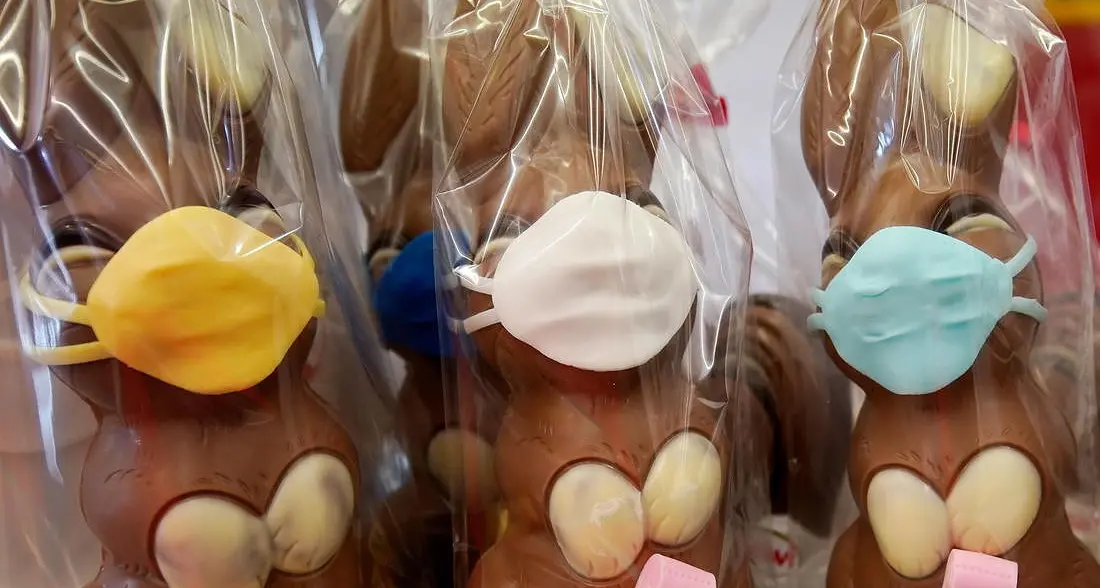 “Pasqua in quarantena”: mandateci selfie e foto della vostra \"vacanza\" fra le mura domestiche