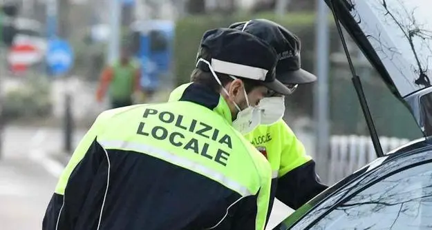 Coronavirus, numerose sanzioni dalla polizia locale di Trento