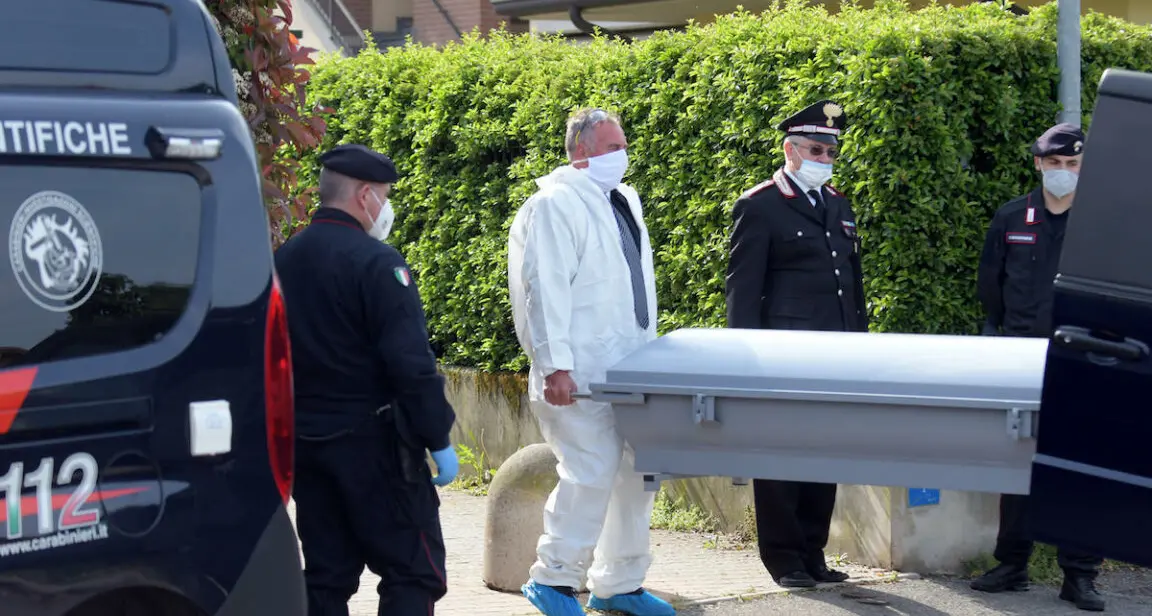 Viveva a Chiusa l'uomo che ha sparato e ucciso la compagna col fucile nel Milanese