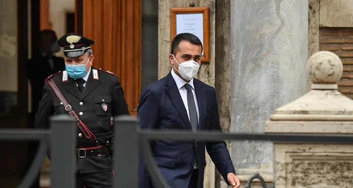 Telefonata tra Di Maio e Schallenberg, al centro il tema dei flussi turistici
