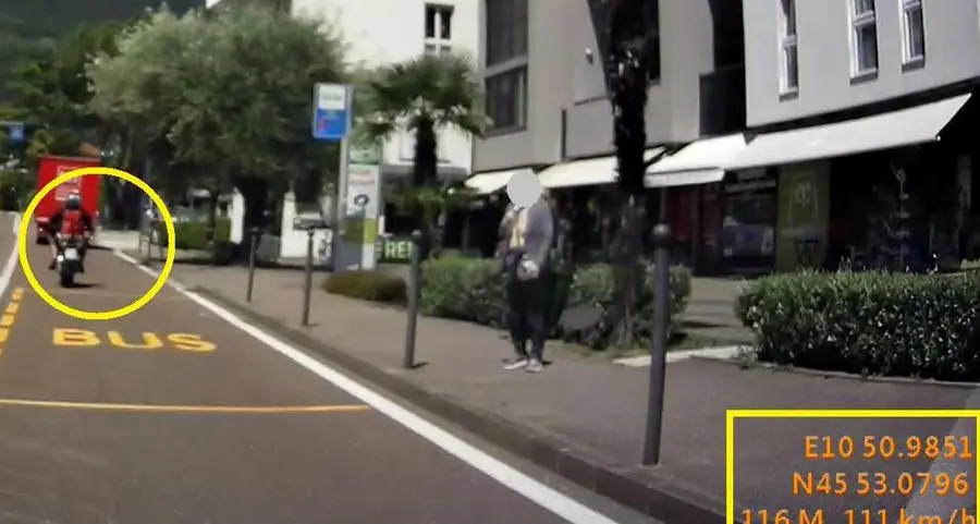 Sfreccia a oltre cento all’ora in viale Rovereto: fermato