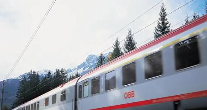 Treni, riprende il traffico transfrontaliero: dal 4 luglio tornano i collegamenti con Trento