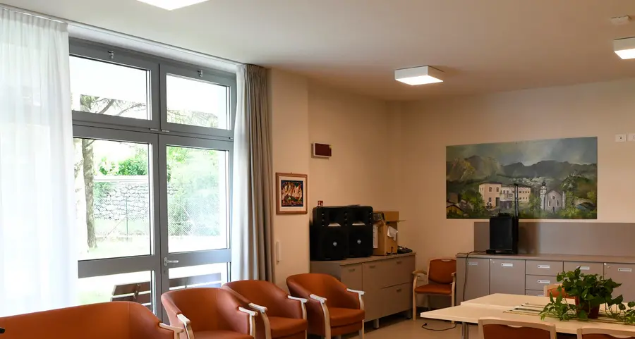 Le case di riposo sono pronte per le visite senza contatto
