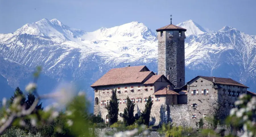 Sabato si spalancano le porte dei castelli della val di Non