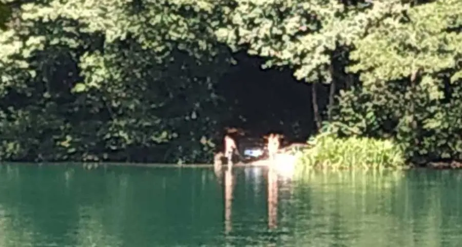 Turisti alla conquista del Paradiso perginese