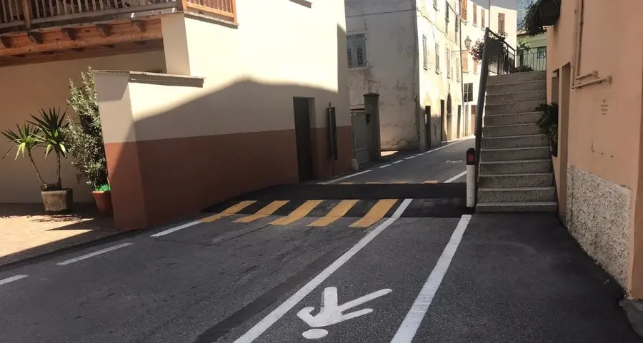 Mezzolombardo: «Troppo alti i nuovi dossi rallentatori»
