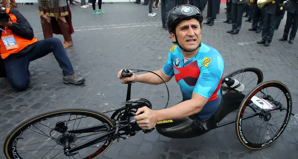 Nuovo intervento alla testa per Alex Zanardi: \"Condizioni stabili\"