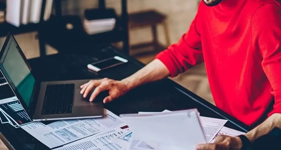 Costretti al lavoro in cassa integrazione Ferma condanna di Unione e Artigiani