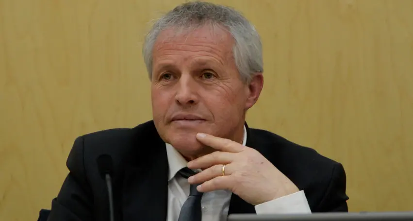 «Giocare a calcetto tra amici si può, tra club no: è assurdo»