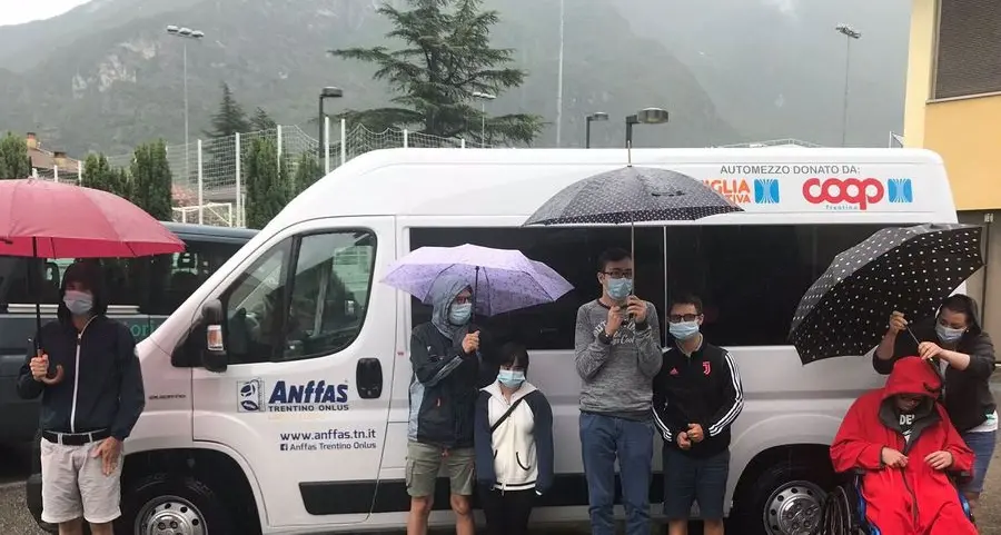 Nuovo pullmino Anffas, in viaggio più sicuri e comodi