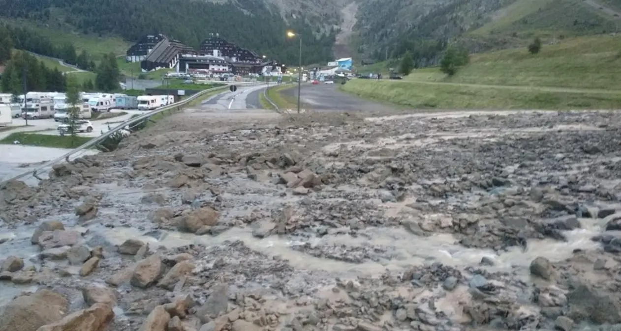 Senales, riaperta la strada chiusa per una frana a Maso Corto