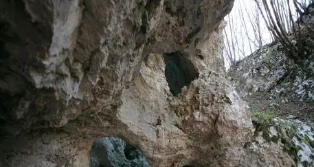 Colpito da un masso in una grotta della Lessinia, morto ventenne